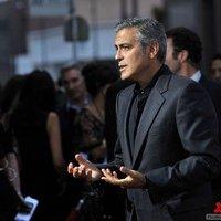 George Clooney at Premiere of The Ides Of March held at the Academy theatre - Arrivals | Picture 88513